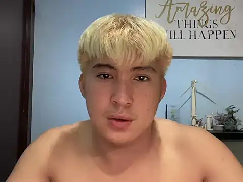 Snapshot of lovely_jay chatting on June 5, 2026, 1:17 pm lovely jay online show from June 5, 2026, 1:17 pm