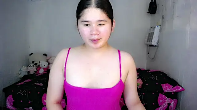 Snapshot of skinnygirl_69 chatting on July 12, 2026, 11:56 am skinnygirl 69 online show from July 12, 2026, 11:56 am