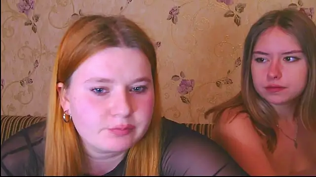 Snapshot of Tomyris_yuki chatting on December 19, 2025, 7:32 pm Tomyris yuki online show from December 19, 2025, 7:32 pm