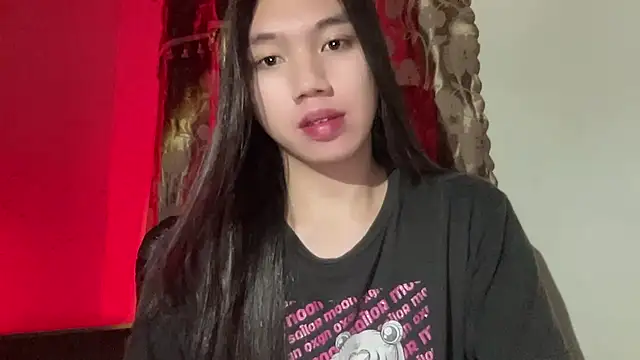 Snapshot of kat_mire chatting on September 11, 2025, 6:08 pm kat mire online show from September 11, 2025, 6:08 pm