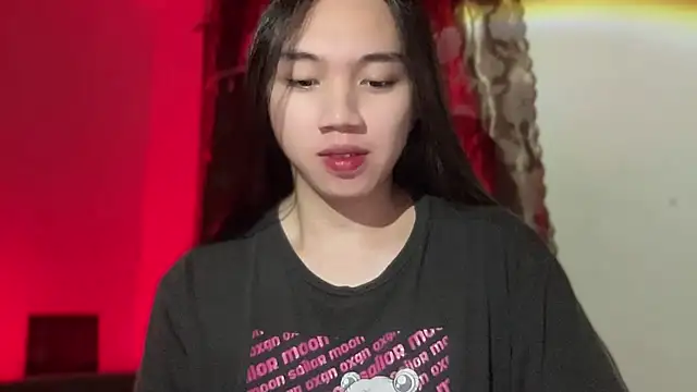 Snapshot of kat_mire chatting on November 7, 2025, 5:02 pm kat mire online show from November 7, 2025, 5:02 pm