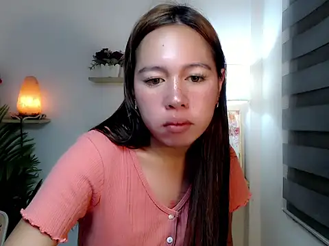 Snapshot of kimbratx chatting on May 20, 2026, 10:16 pm kimbratx online show from May 20, 2026, 10:16 pm