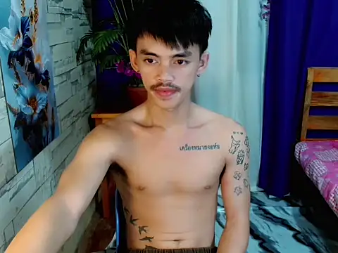 urhunky boy online show from June 24, 2026, 8:52 pm