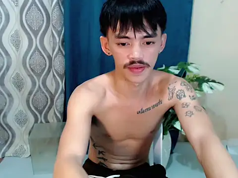 urhunky boy online show from August 1, 2026, 4:45 am