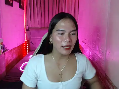 Sweet sammie04 online show from September 22, 2025, 2:41 pm