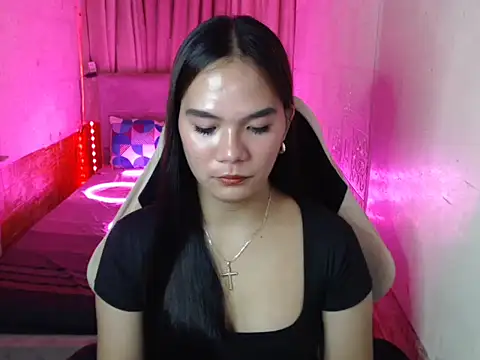 Sweet sammie04 online show from October 12, 2025, 4:50 pm