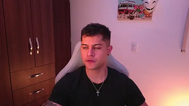 domsantiago  online show from October 18, 2025, 1:41 am