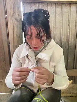 Snapshot of isaaa5 chatting on November 24, 2025, 8:25 am isaaa5 online show from November 24, 2025, 8:25 am