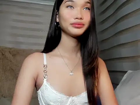 Snapshot of universal_slutt chatting on September 21, 2025, 4:19 pm universal slutt online show from September 21, 2025, 4:19 pm