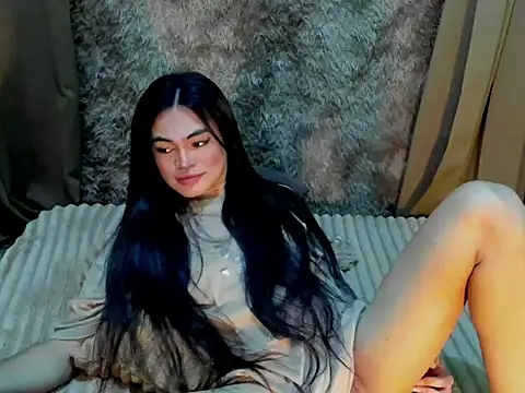 Sweetpeaxx online show from August 3, 2026, 1:48 am