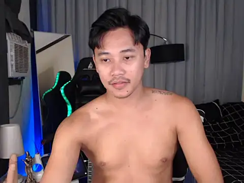 alexsuckable01 online show from April 30, 2026, 9:08 pm