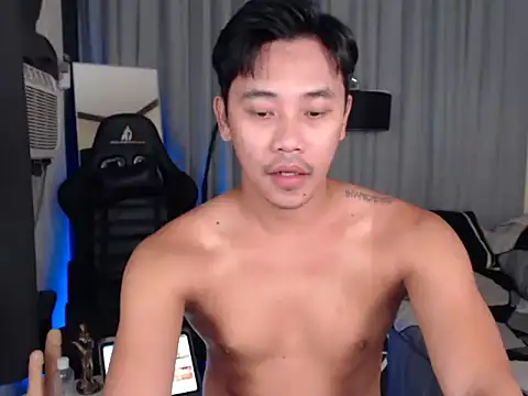 alexsuckable01 online show from July 1, 2026, 8:41 pm