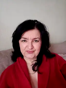 Snapshot of MilaSky4701 chatting on February 7, 2026, 2:43 pm MilaSky4701 online show from February 7, 2026, 2:43 pm