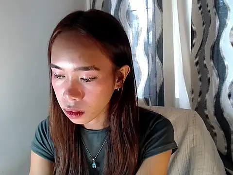 Shindoll online show from March 12, 2026, 6:08 am