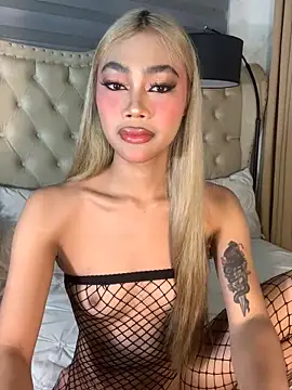 Snapshot of Innocent_yanixx69 chatting on September 29, 2025, 9:14 am Innocent yanixx69 online show from September 29, 2025, 9:14 am