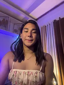 Snapshot of magnificent_kitana chatting on April 8, 2026, 3:39 am magnificent kitana online show from April 8, 2026, 3:39 am