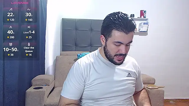Snapshot of paulsprominence chatting on August 2, 2026, 5:22 pm paulsprominence online show from August 2, 2026, 5:22 pm