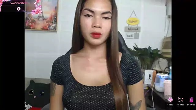 lucyheart777 online show from July 31, 2026, 10:25 am