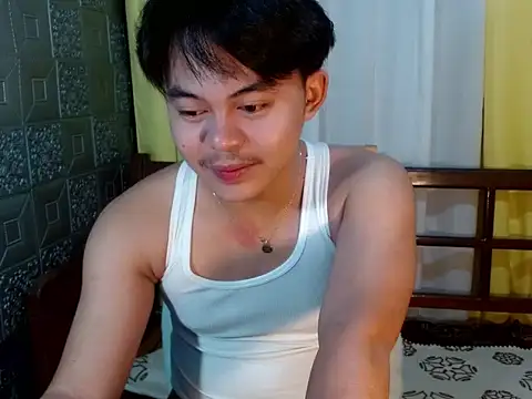 Snapshot of urguy_toshi chatting on October 15, 2025, 7:47 pm urguy toshi online show from October 15, 2025, 7:47 pm