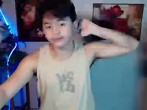 Snapshot of urguy_toshi chatting on July 27, 2026, 11:23 pm urguy toshi online show from July 27, 2026, 11:23 pm