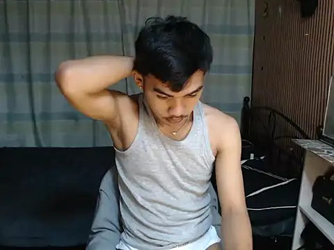 urhot chany online show from February 13, 2026, 3:52 pm