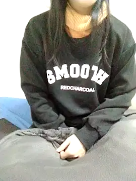 Kembong01 online show from February 3, 2026, 9:09 pm