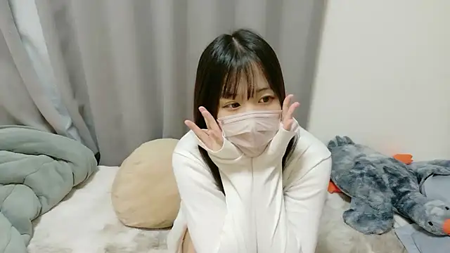 karen-chan online show from September 17, 2025, 11:45 am