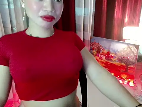 Snapshot of lover_girl143 chatting on February 23, 2026, 4:15 pm lover girl143 online show from February 23, 2026, 4:15 pm