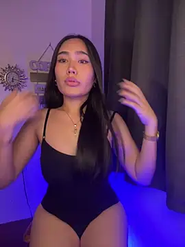 Snapshot of xo_mixy chatting on October 9, 2025, 6:55 am xo mixy online show from October 9, 2025, 6:55 am