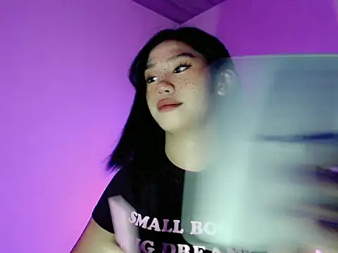 Snapshot of Maxine_Sucks chatting on October 11, 2025, 1:42 pm Maxine Sucks online show from October 11, 2025, 1:42 pm