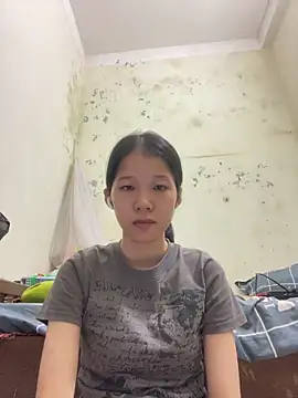 meomeo2k6 online show from October 10, 2025, 3:16 am