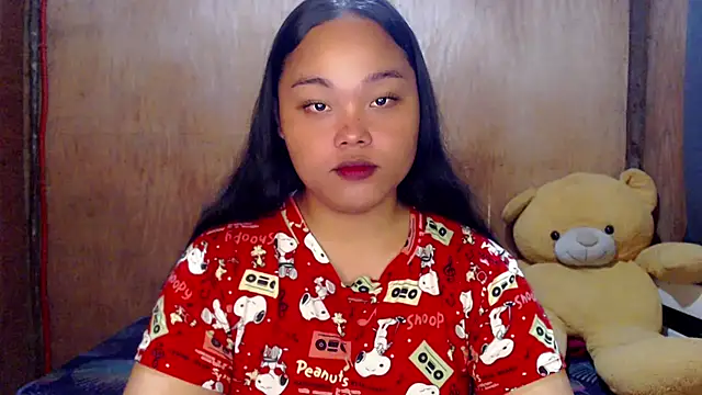  Lylia online show from September 24, 2025, 8:01 pm