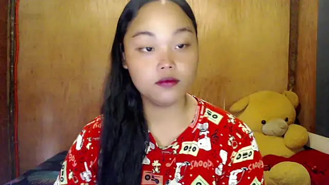  Lylia online show from October 10, 2025, 5:17 am