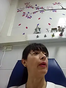 aphrodite sexy online show from September 13, 2025, 3:28 am