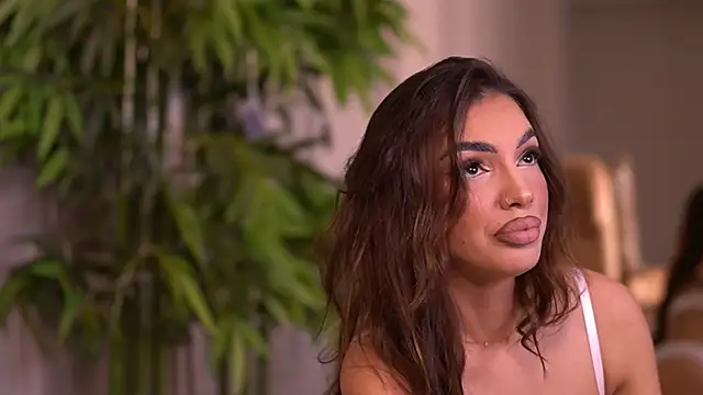 Snapshot of KendalJolly chatting on November 29, 2025, 9:07 pm KendalJolly online show from November 29, 2025, 9:07 pm