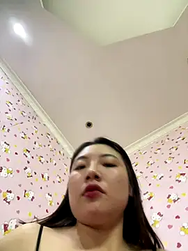 D2sweet online show from November 5, 2025, 3:12 pm