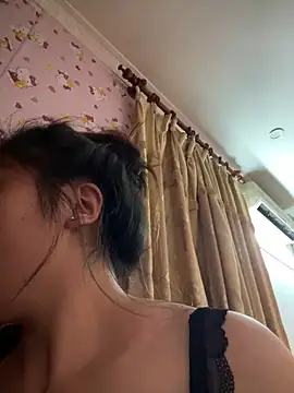 D2sweet online show from November 7, 2025, 4:07 pm