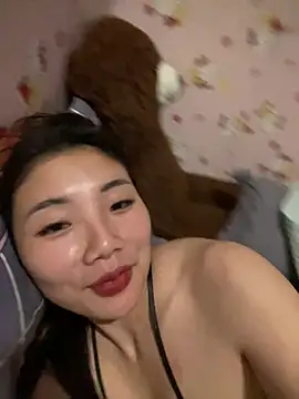 D2sweet online show from March 14, 2026, 7:30 pm