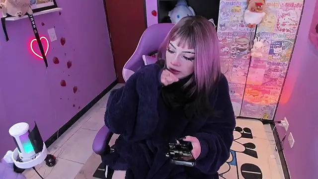 Vero Osb  online show from September 16, 2025, 12:11 am