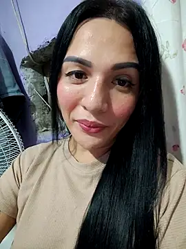 enoria1992 online show from July 25, 2026, 8:45 am