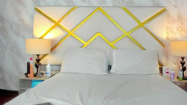 LorenBeiker- online show from March 10, 2026, 11:48 am