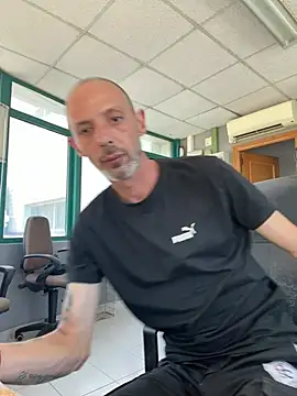 morypasprivate25 online show from July 25, 2026, 1:41 pm