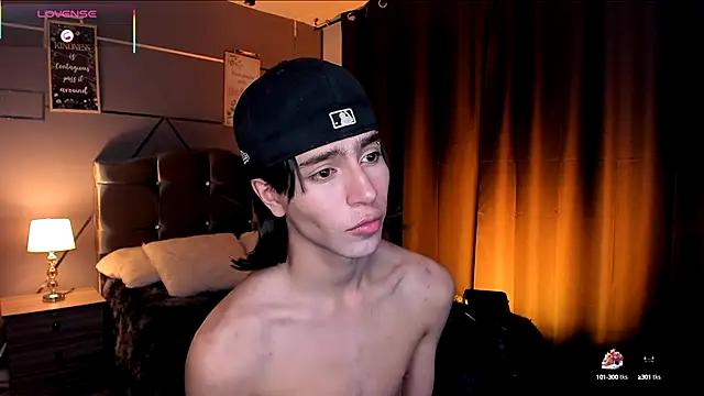 Snapshot of Christopher_77 chatting on September 16, 2025, 1:45 pm Christopher 77 online show from September 16, 2025, 1:45 pm