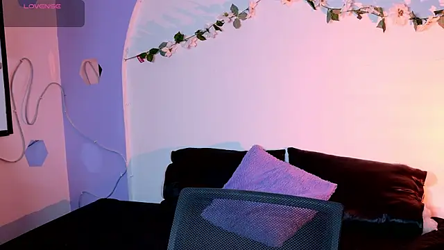 Snapshot of Christopher_77 chatting on November 29, 2025, 3:20 am Christopher 77 online show from November 29, 2025, 3:20 am