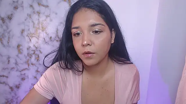 Snapshot of lincy_honeyy chatting on May 28, 2026, 2:58 pm lincy honeyy online show from May 28, 2026, 2:58 pm