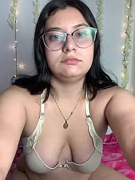 Velma star online show from December 17, 2025, 12:11 pm