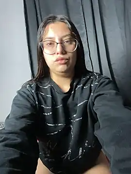 Snapshot of Velma_star chatting on August 1, 2026, 10:14 am Velma star online show from August 1, 2026, 10:14 am