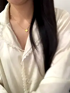 JennyQueen18 online show from November 20, 2025, 3:39 am