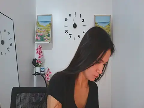 Snapshot of anne_smithe chatting on November 5, 2025, 1:33 pm anne smithe online show from November 5, 2025, 1:33 pm