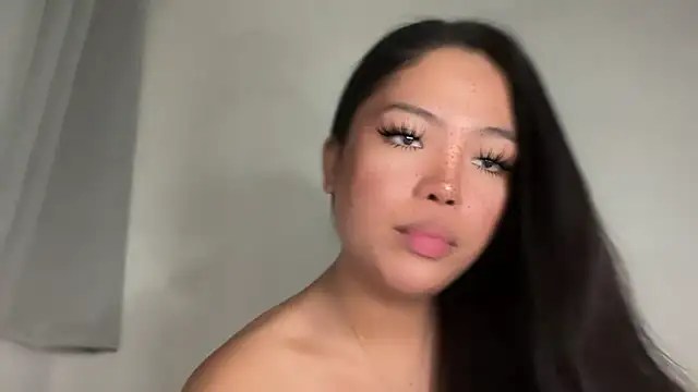 evabuntog online show from December 19, 2025, 4:03 pm